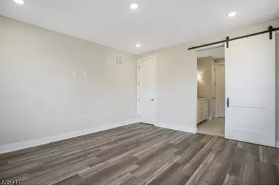 102 Honeysuckle Ln, Warren Township, NJ 07059 - Photo 27
