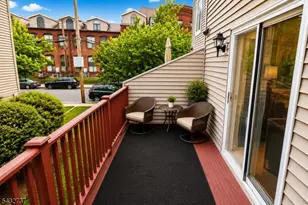 82 Tiffany Blvd, Newark, NJ 07104 - Photo 7