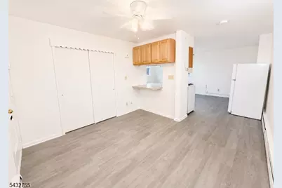 197 Orchard Street #197, East Rutherford, NJ 07073 - Photo 3