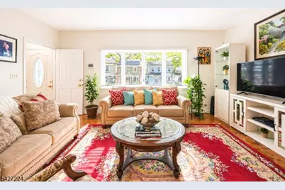 188 Kerrigan Blvd, Newark, NJ 07106 - Photo 21