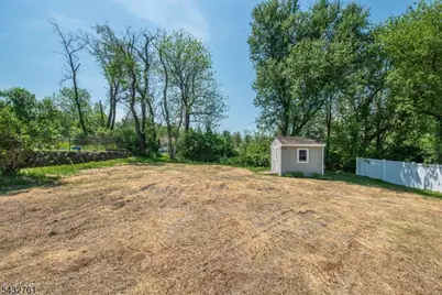 12 Richardsville Rd, Ogdensburg, NJ 07439 - Photo 23