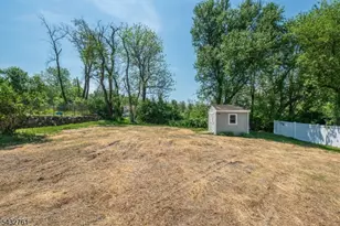 12 Richardsville Rd, Ogdensburg, NJ 07439 - Photo 23