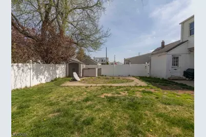 706 Keep St, Linden, NJ 07036 - Photo 5