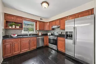 38 Park St, Florham Park, NJ 07932 - Photo 9