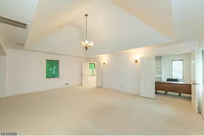 104 Shrewsbury Dr, Livingston, NJ 07039 - Photo 23