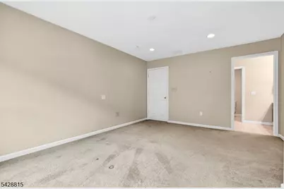 56 Glattly Dr, Denville, NJ 07834 - Photo 31