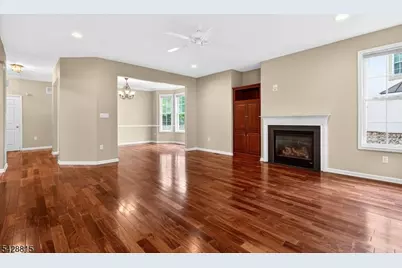 56 Glattly Dr, Denville, NJ 07834 - Photo 7