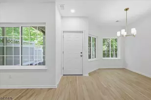 13 Encampment Dr, Bedminster Township, NJ 07921 - Photo 7