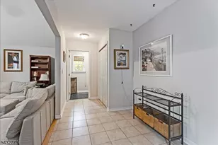 4 Pembrook Ct, Liberty Township, NJ 07838 - Photo 17
