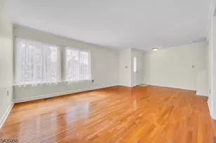 39 Balsam Ct, Hillsborough Township, NJ 08844 - Photo 5