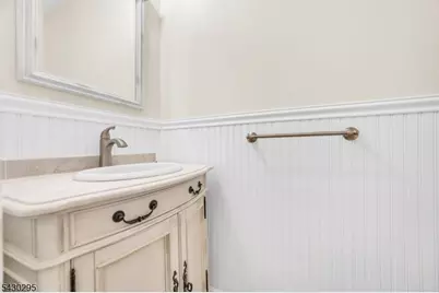 39 Balsam Ct, Hillsborough Township, NJ 08844 - Photo 17