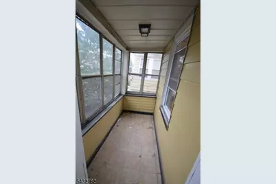 30 Goodwin Ave, Newark, NJ 07112 - Photo 11