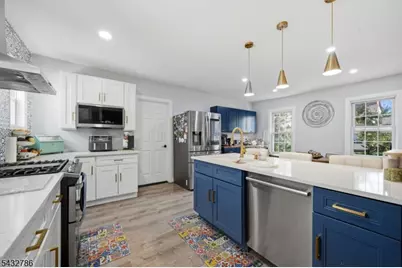 71 Spring St, Nutley, NJ 07110 - Photo 5