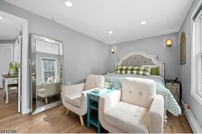 71 Spring St, Nutley, NJ 07110 - Photo 9