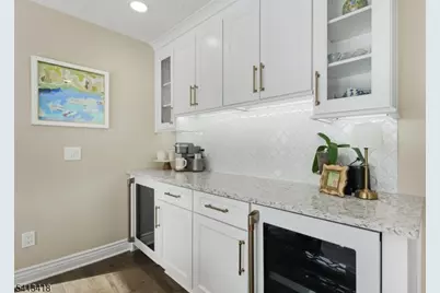 31 Warren Cutting, Chester, NJ 07930 - Photo 9