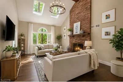 31 Warren Cutting, Chester, NJ 07930 - Photo 11
