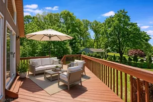 17 Hickory Dr, Oakland, NJ 07436 - Photo 27