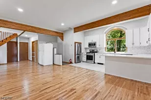 17 Hickory Dr, Oakland, NJ 07436 - Photo 7