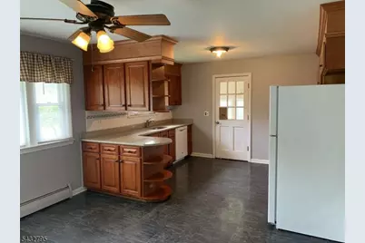 617 Foothill Rd, Bridgewater, NJ 08807 - Photo 5