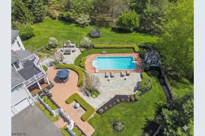 1 Buckeye Ln, Raritan Township, NJ 08822 - Photo 5