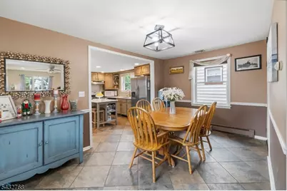 72 Forest Ave, Hawthorne, NJ 07506 - Photo 7