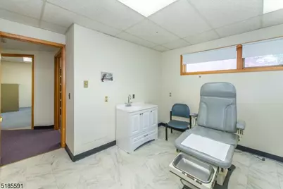 125 Newton Sparta Rd, Andover Township, NJ 07860 - Photo 15