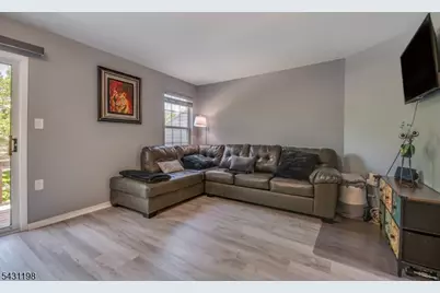 42 Green Heron Dr, Allamuchy Township, NJ 07840 - Photo 15