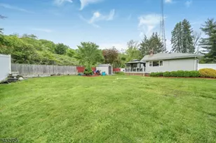 22 Federal Hill Rd, Pompton Lakes, NJ 07442 - Photo 35