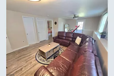 18 Grove St, Boonton Township, NJ 07005 - Photo 13