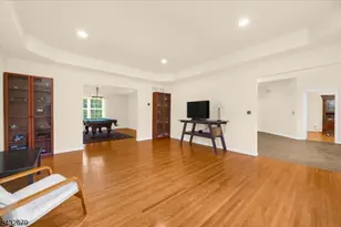 578 Route 614, Union Township, NJ 08802 - Photo 15