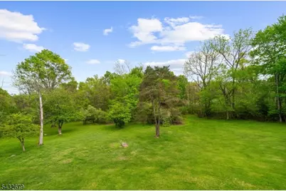 578 Route 614, Union Township, NJ 08802 - Photo 47