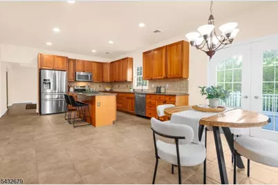 578 Route 614, Union Township, NJ 08802 - Photo 13