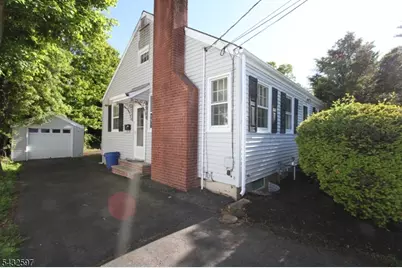 34 Union St, Hawthorne, NJ 07506 - Photo 3