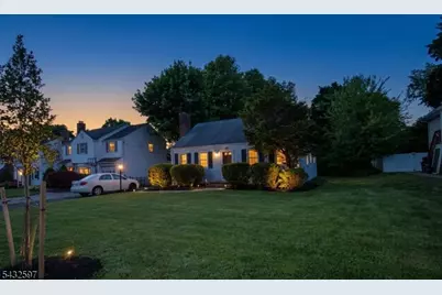 34 Union St, Hawthorne, NJ 07506 - Photo 1