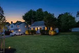 34 Union St, Hawthorne, NJ 07506 - Photo 1