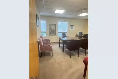 107 W Main St, Clinton, NJ 08809 - Photo 15