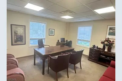 107 W Main St, Clinton, NJ 08809 - Photo 13