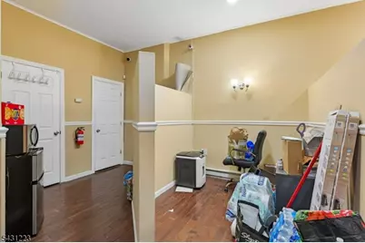 47 Chestnut St, West Orange Township, NJ 07052 - Photo 11