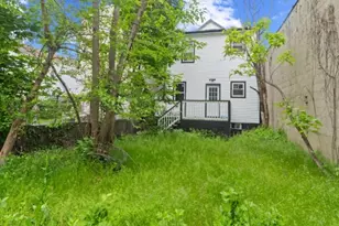 654 S 12th St, Newark, NJ 07103 - Photo 25