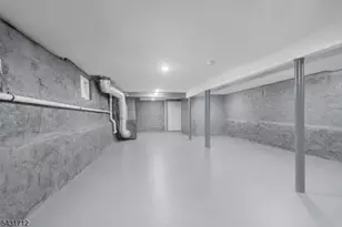 654 S 12th St, Newark, NJ 07103 - Photo 21