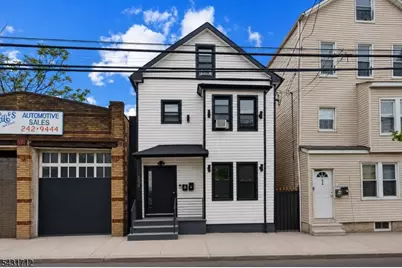 654 S 12th St, Newark, NJ 07103 - Photo 1