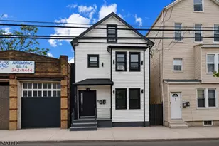 654 S 12th St, Newark, NJ 07103 - Photo 1