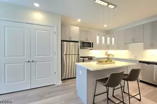 135 Fairfield Rd, Fairfield, NJ 07004 - Photo 3