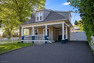 15 Center St, Mount Olive, NJ 07828 - Photo 35
