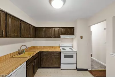806 Eves Dr #3G, Hillsborough Township, NJ 08844 - Photo 11
