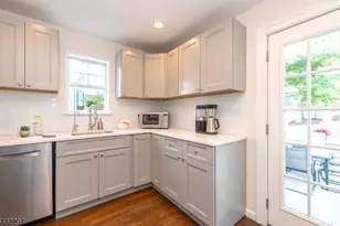 6 North Terrace, Maplewood, NJ 07040 - Photo 13