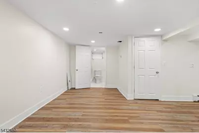 79 Elberon Ave, Paterson, NJ 07502 - Photo 33