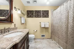 4 Gregmar Ct, Florham Park, NJ 07932 - Photo 21
