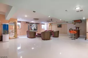 6 Hyer Farm Rd, Roseland, NJ 07068 - Photo 21