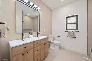24 Richard Scott Ct, Haledon, NJ 07508 - Photo 27